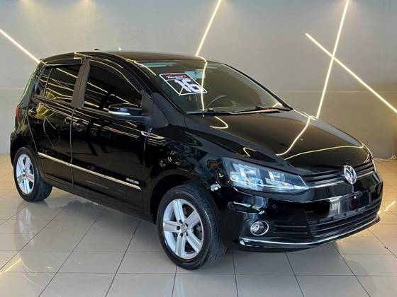 VOLKSWAGEN FOX 1.6 MSI HIGHLINE 16V FLEX 4P MANUAL VOLKSWAGEN FOX 1.6 MSI HIGHLINE 16V FLEX 4P MANUAL